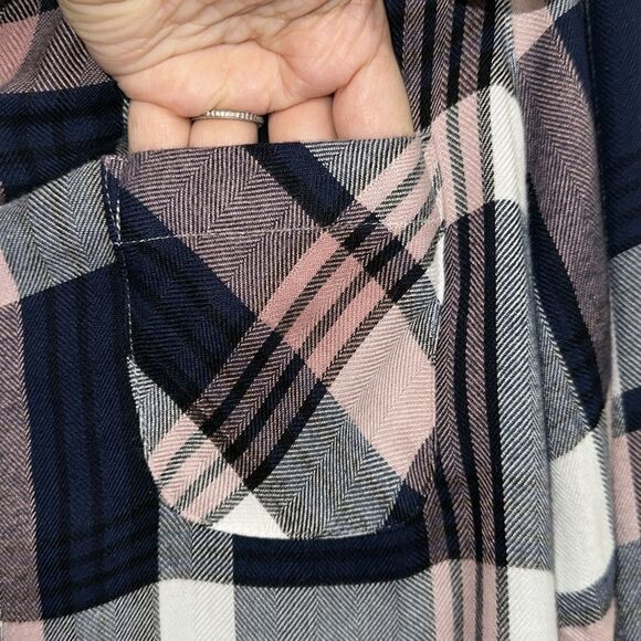 Two by VC L Navy White Blush Pink Plaid Textured Flannel Button Down Shirt - Picture 10 of 12